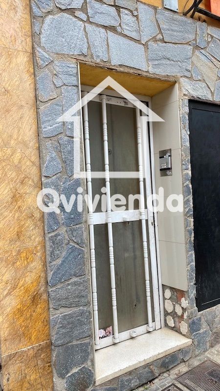 Dúplex en venda a Watt, 132, Ca n'Aurell, Ponent