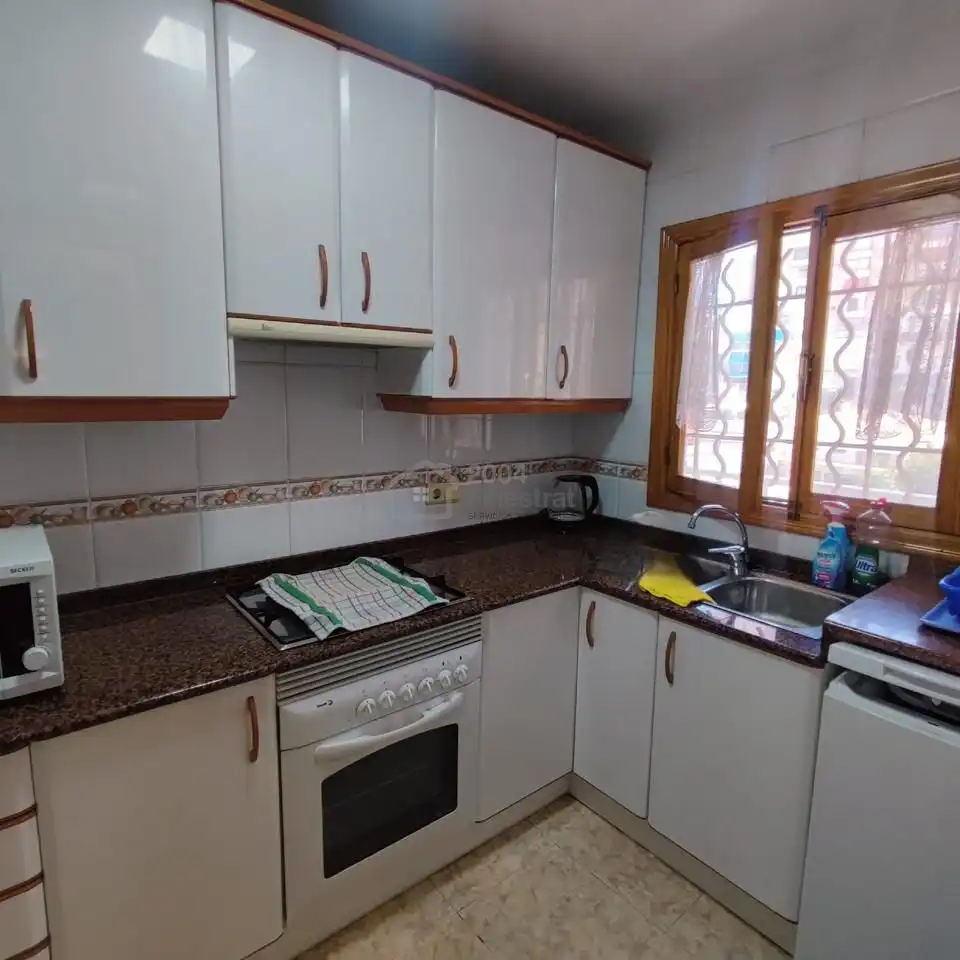 Cuina de Pis en venda en Finestrat amb Terrassa i Moblat