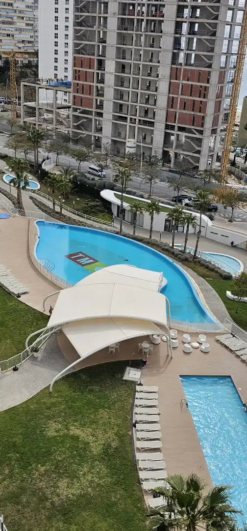 Mini appartamento con piscina in vendita a Avenida República Argentina, imagen 3