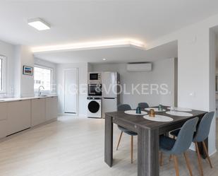 Cuina de Apartament de lloguer en  Valencia Capital amb Aire condicionat, Calefacció i Terrassa