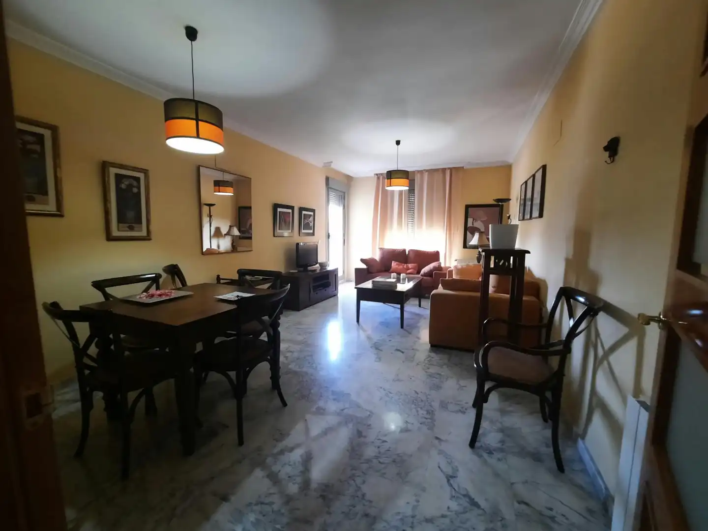 Wohnzimmer von Wohnung zur Miete in Badajoz mit Klimaanlage, Heizung und Terrasse