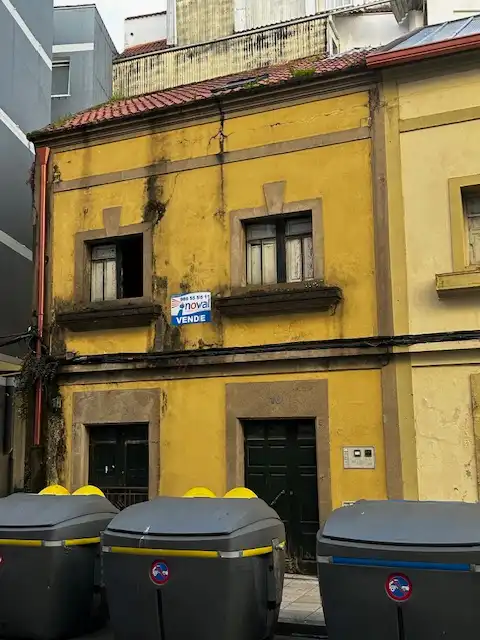 Vista exterior de Casa adosada en venta en Vilagarcía de Arousa