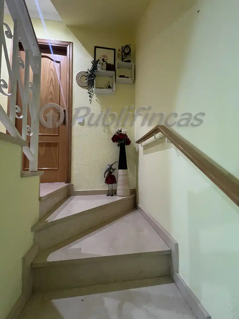 Einfamilien-Reihenhaus zum Verkauf in Carrer de la Pau, Llefià