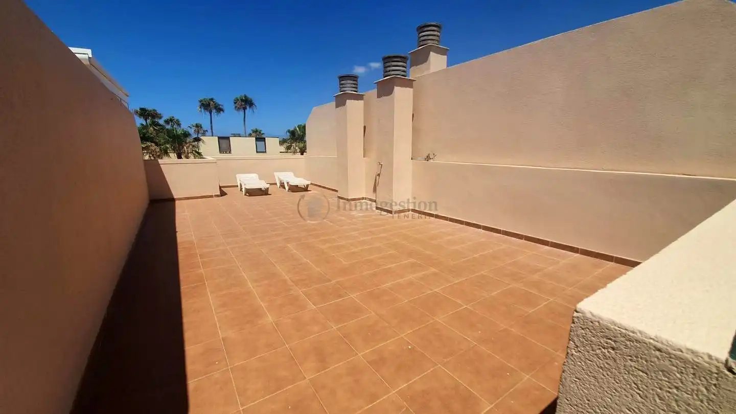 Terrassa de Apartament de lloguer en Arona amb Terrassa, Moblat i Piscina comunitària
