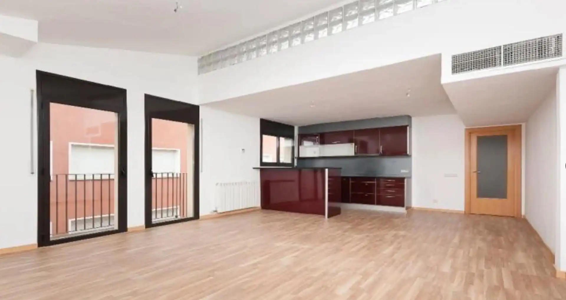 Cuina de Apartament en venda en Ripollet amb Balcó