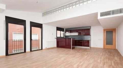 Foto 2 de Apartament en venda a Estrella, Centre, Ripollet