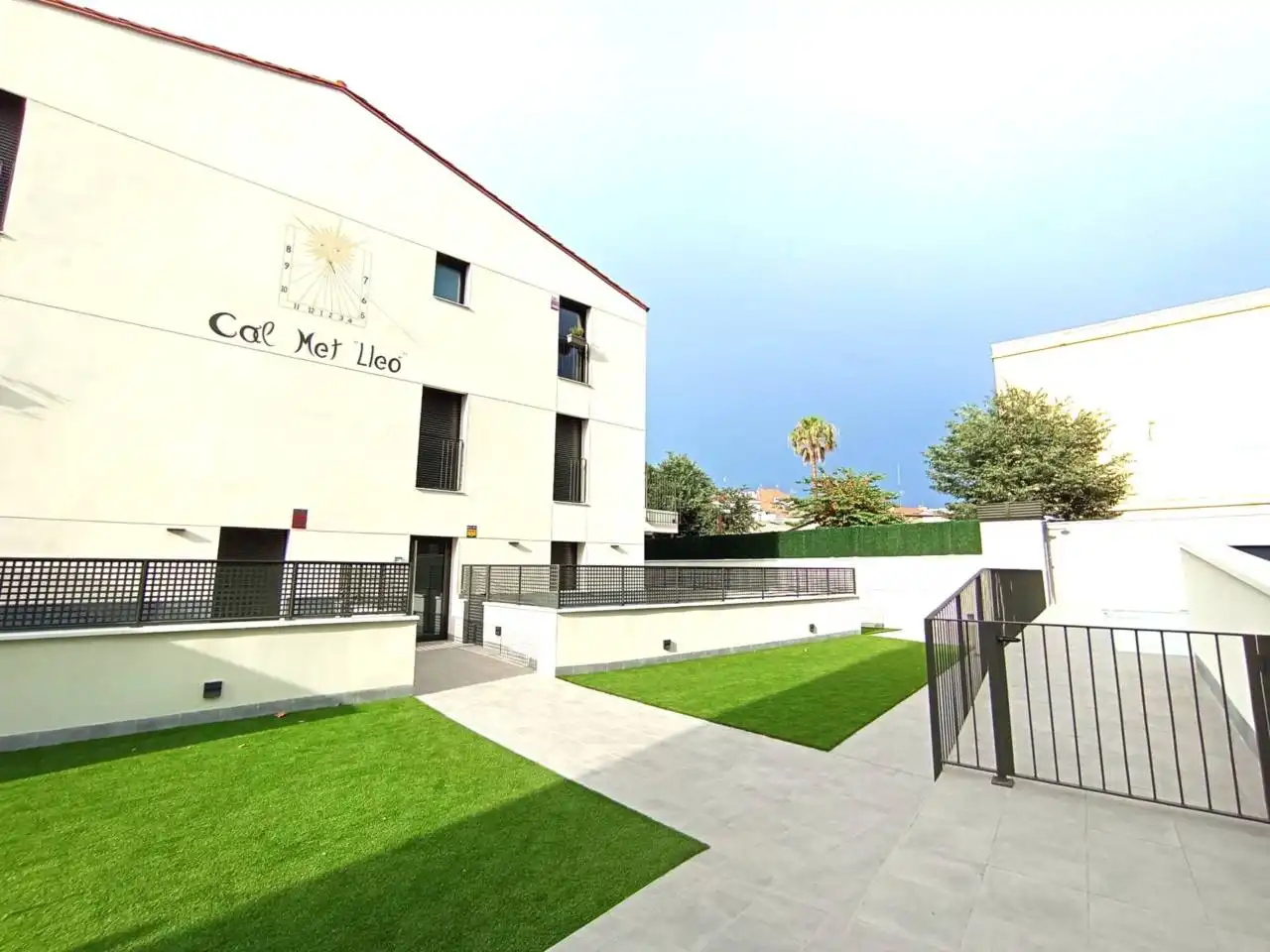 Vista exterior de Pis de lloguer en Rubí amb Aire condicionat, Parquet i Terrassa
