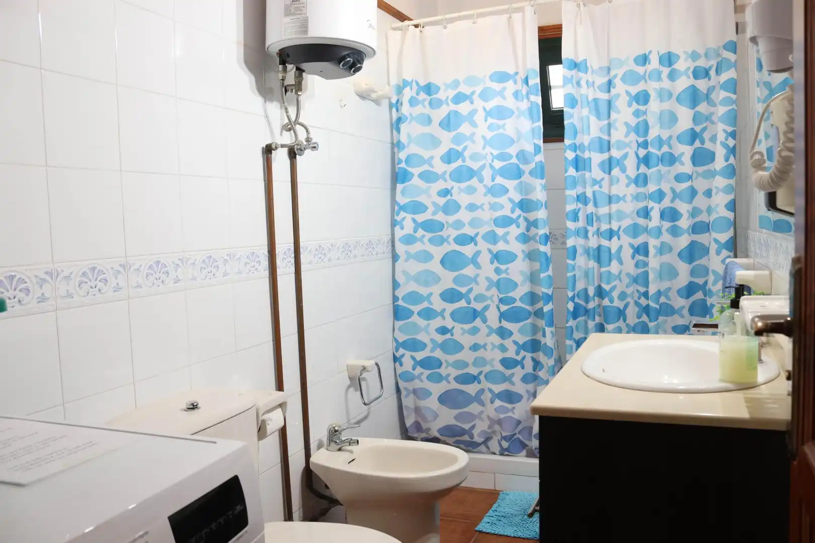 Baño de Finca rústica en venta en Hermigua con Jardín privado, Terraza y Amueblado