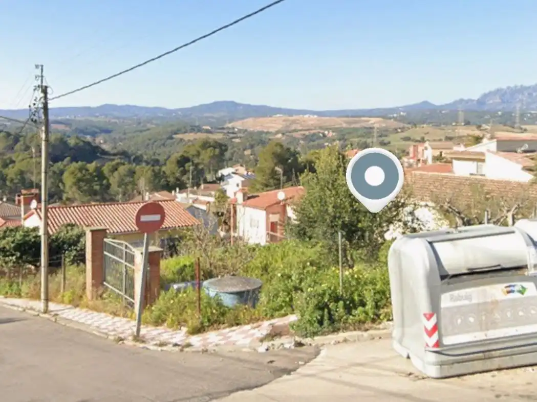 Terreno residencial en venta en Avinguda Can Marcet 11, imagen 2