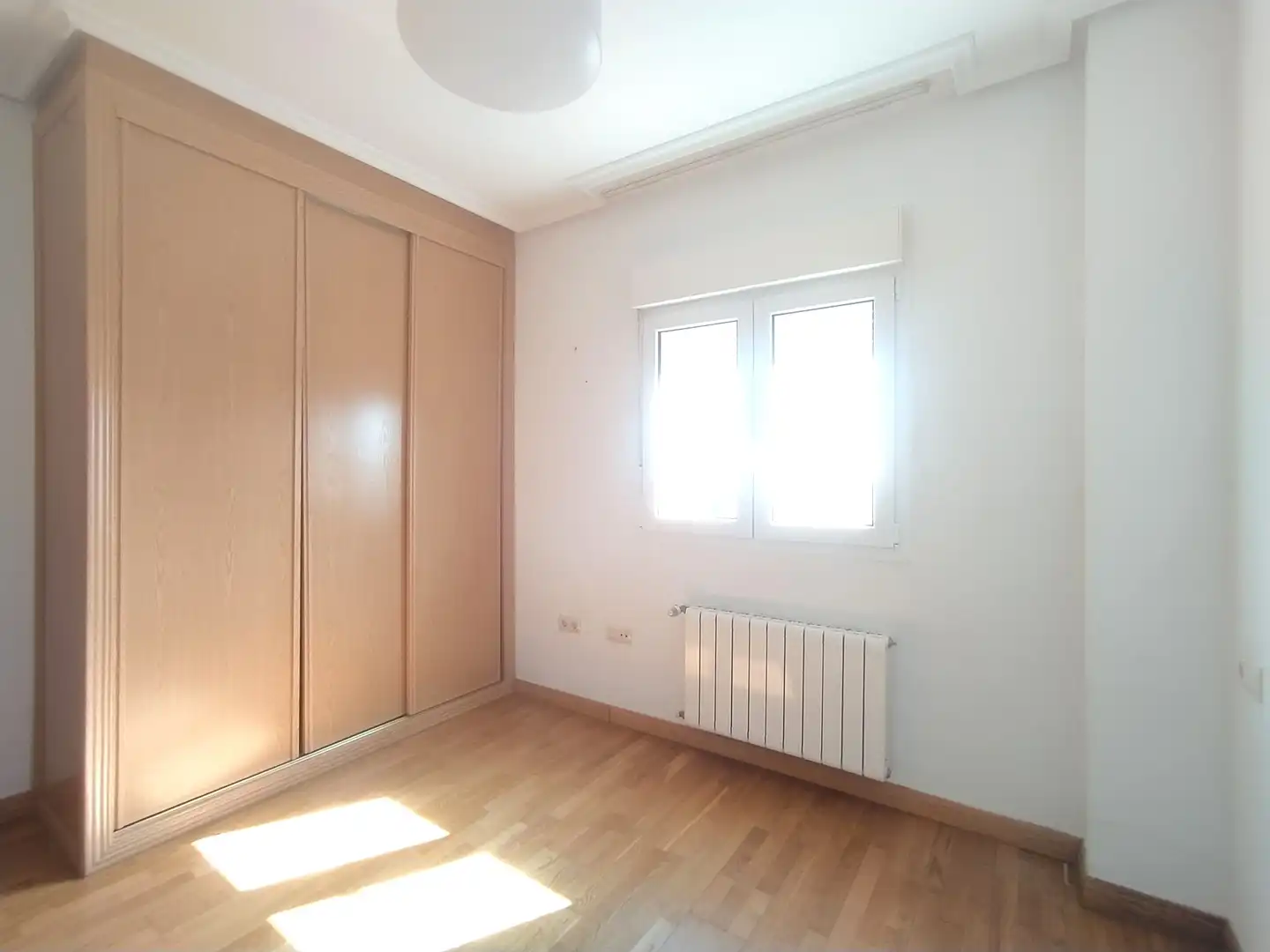 Schlafzimmer von Wohnung zum Verkauf in Mérida mit Klimaanlage, Abstellraum und Balkon