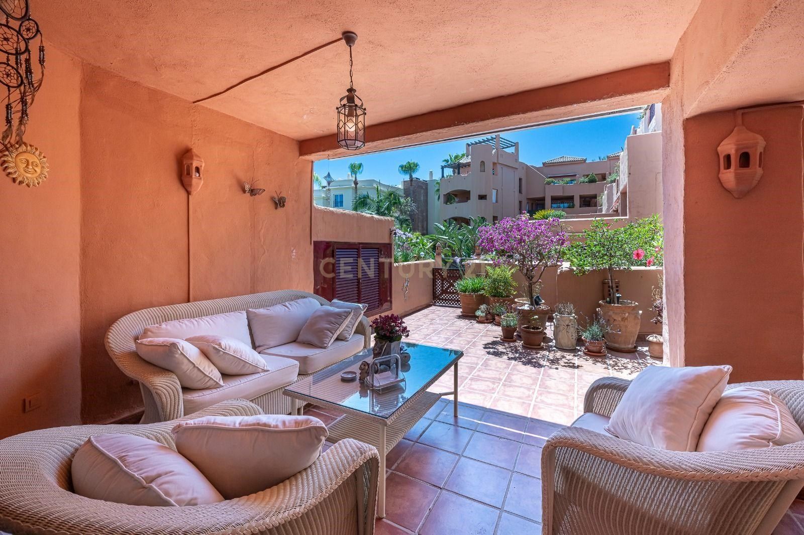 Terrace of Flat for sale in Estepona  with Air Conditioner, Terrace and Furnished
