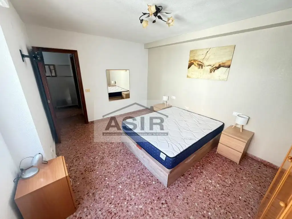 Schlafzimmer von Dachboden zum Verkauf in Alzira mit Terrasse