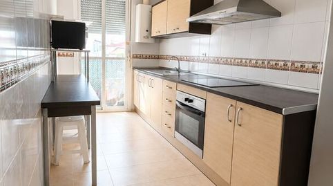 Foto 4 de Piso en venta en Casco antiguo - Convento - Caldereto, Ubrique