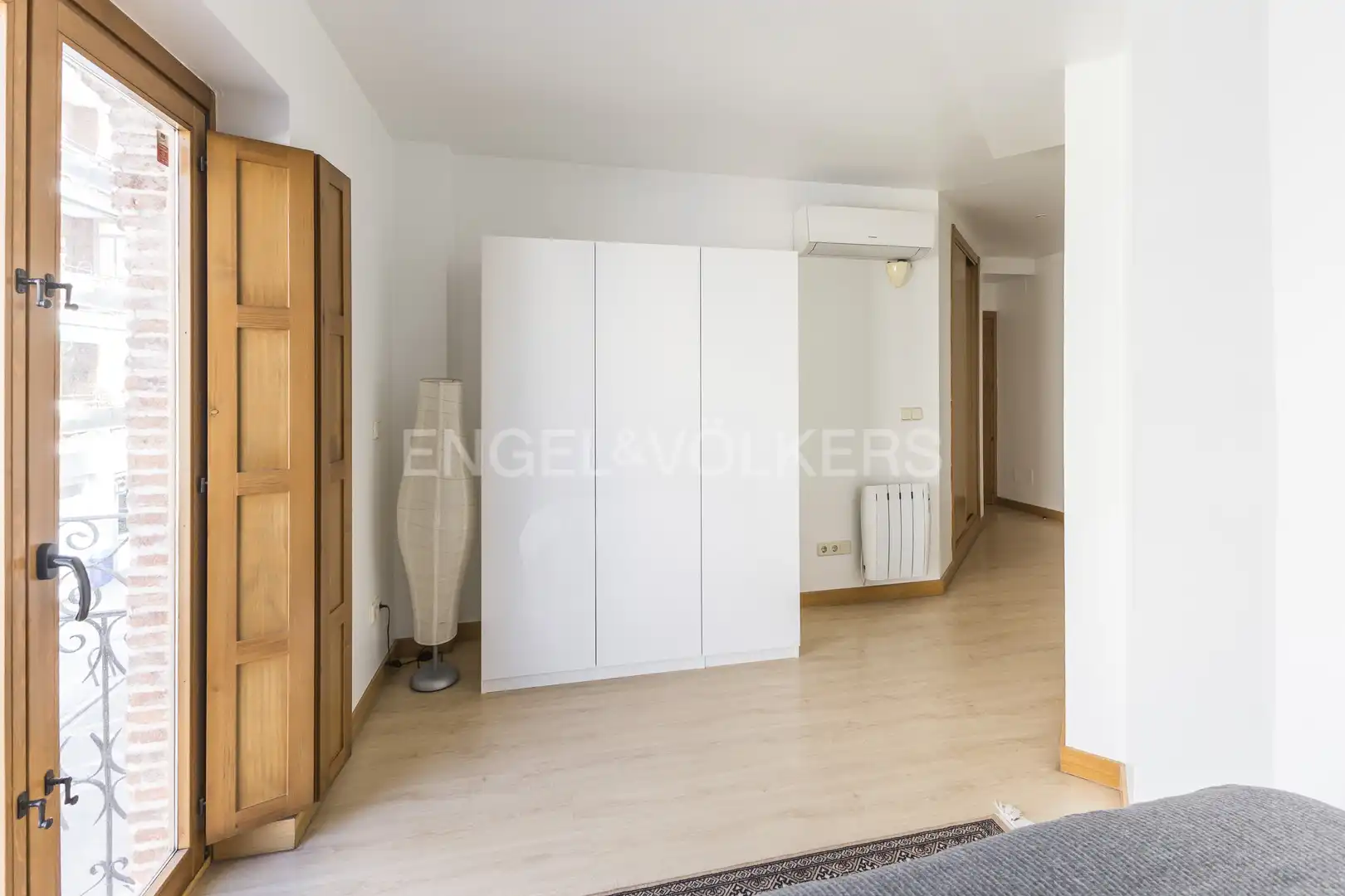 Bedroom of Flat for rent in Madrid  with Air Conditioner, Heating and Furnished
