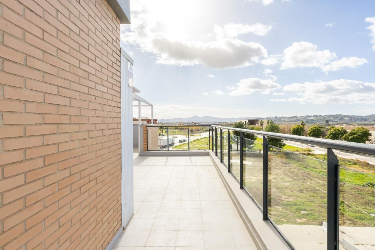 Attic for sale in Carrer del Camp de Morverdre, Alberic