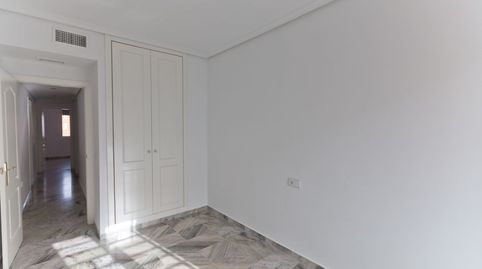 Foto 4 von Wohnung zur Miete in Ronda Ronda de Capuchinos, 35, Cruz Roja, Sevilla Capital