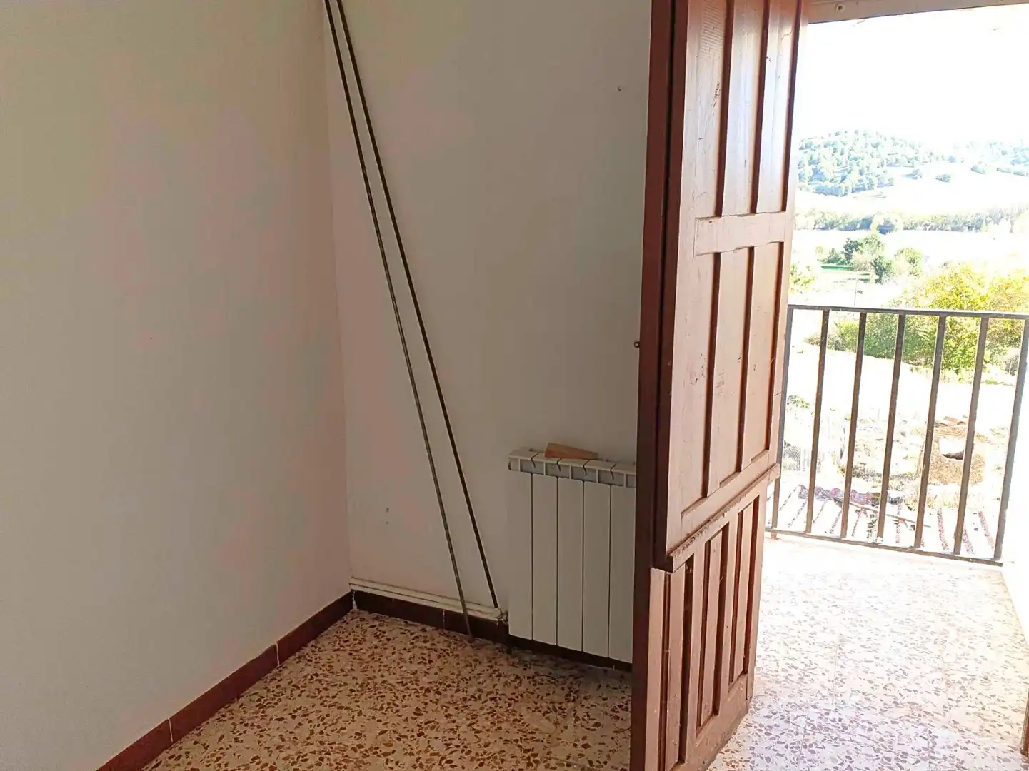 Wohnung zum Verkauf in Ibdes mit Heizung und Terrasse