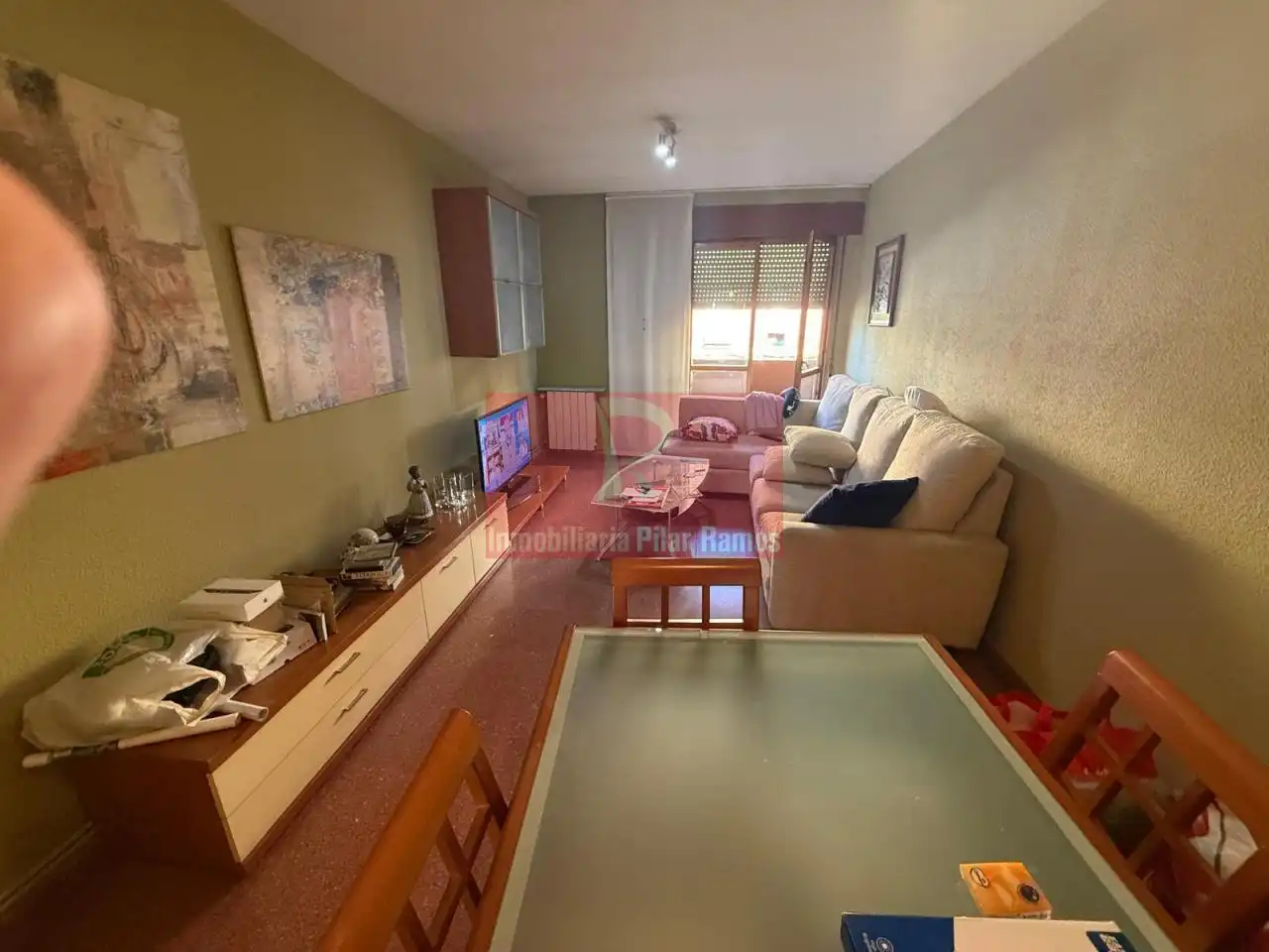 Sala d'estar de Pis en venda en León Capital  amb Calefacció, Terrassa i Traster