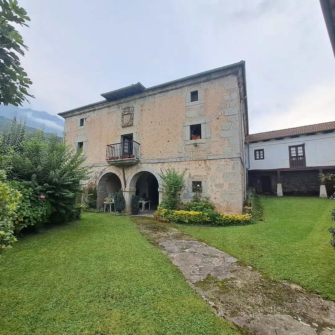 Exterior view of Houses for sale in Ruesga  with Private garden, Furnished and Balcony