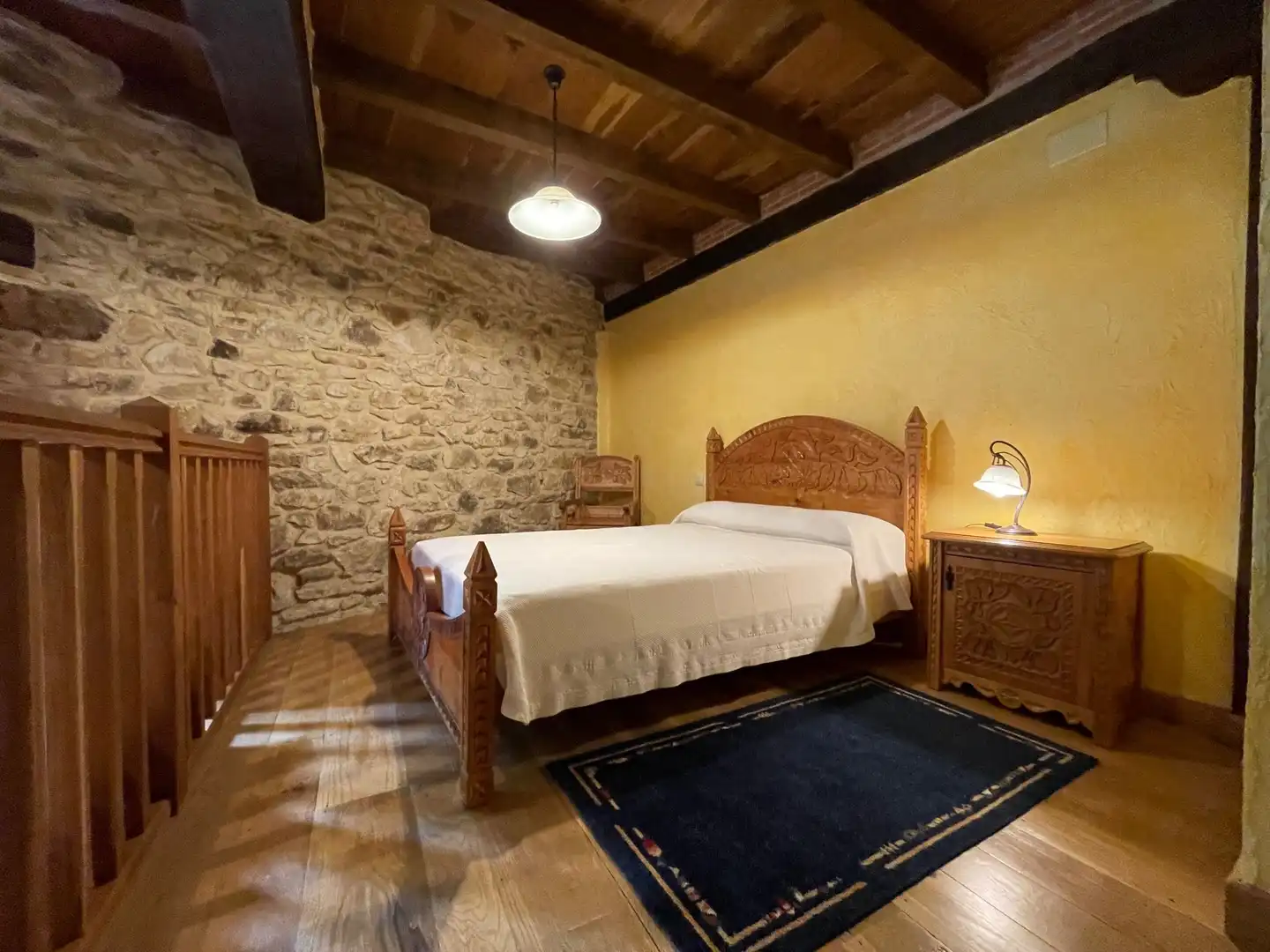 Schlafzimmer von Country house zum Verkauf in Villarcayo de Merindad de Castilla la Vieja mit Terrasse, Möbliert und Balkon