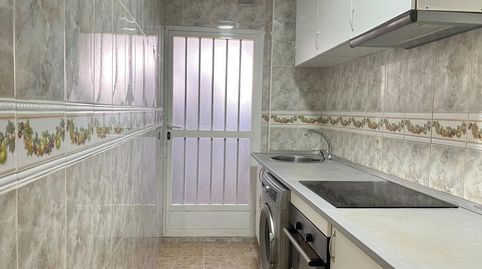 Foto 2 von Erdgeschoss zum Verkauf in De Vicente Carballal, Butarque, Madrid Capital