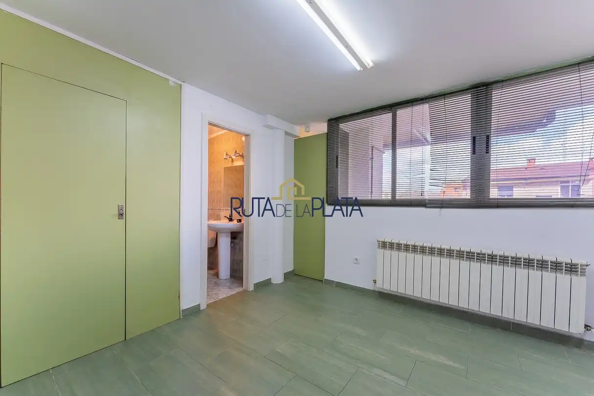 Local en venta en Zamora Capital  con Aire acondicionado, Calefacción y Internet