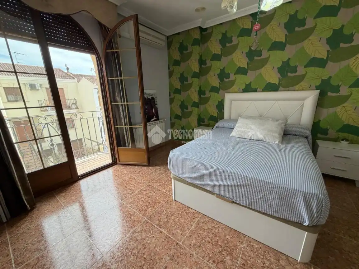 Habitación de Casa o chalet en venta en Torredonjimeno