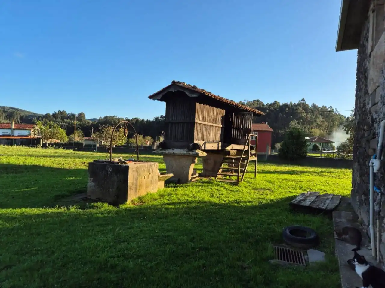 Vista exterior de Casa o chalet en venta en Oza dos Ríos con Calefacción y Jardín privado