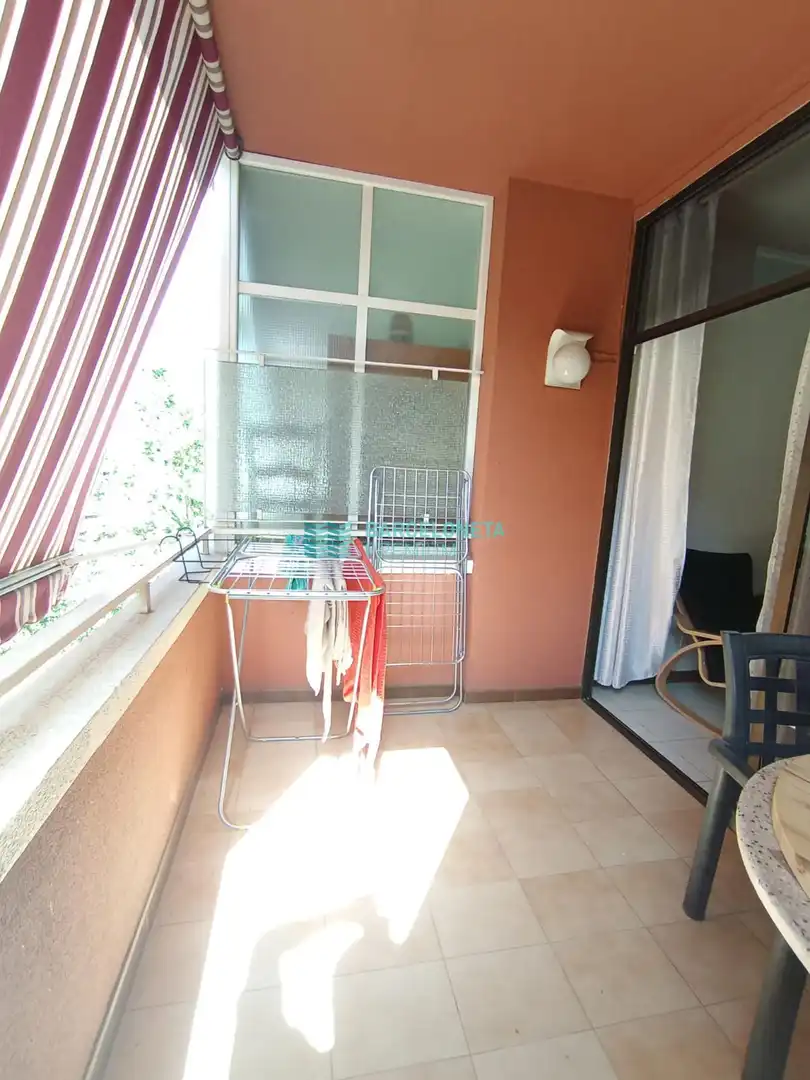 Terraza de Piso en venta en Barcelona con Calefacción, Terraza y Alarma