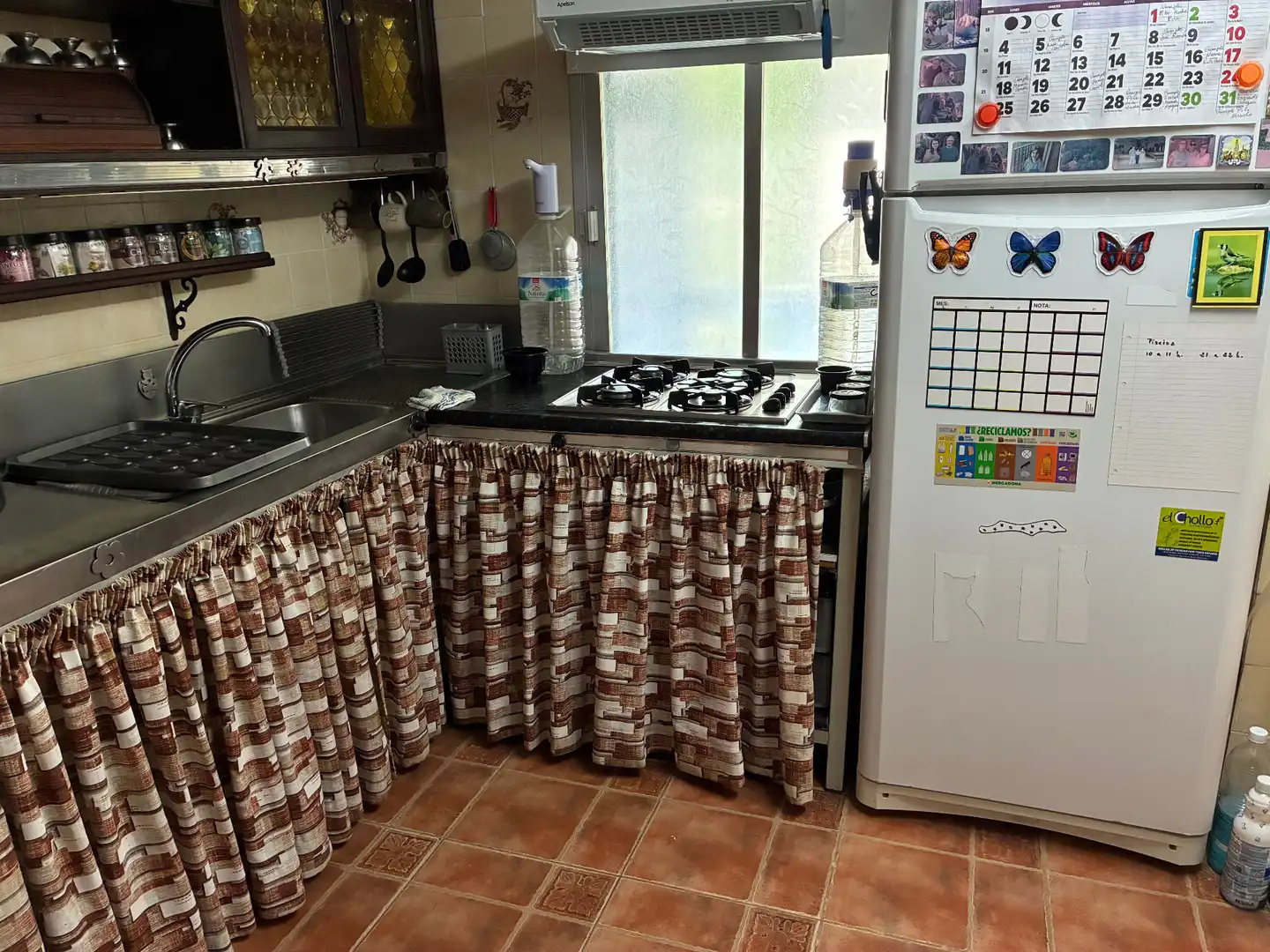 Cocina de Casa o chalet en venta en Los Barrios con Aire acondicionado, Jardín privado y Terraza