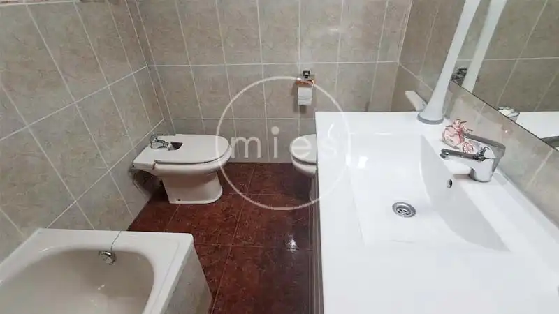 Bany de Edifici en venda en Torrent