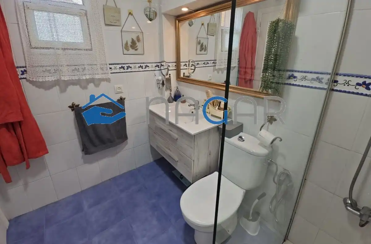 Baño de Casa adosada en venta en La Línea de la Concepción
