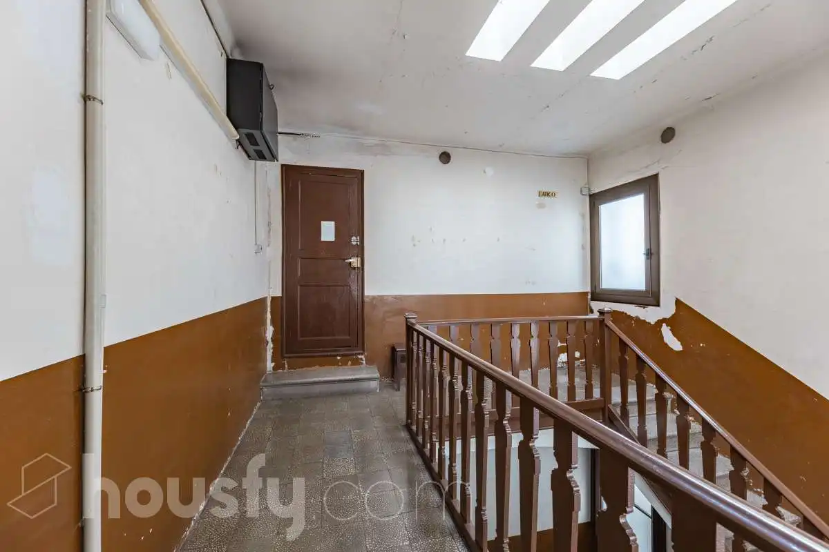 Piso en venta en Barcelona con Amueblado