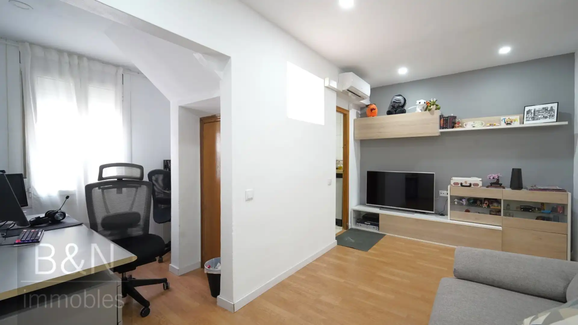 Sala d'estar de Dúplex en venda en Terrassa amb Aire condicionat i Terrassa