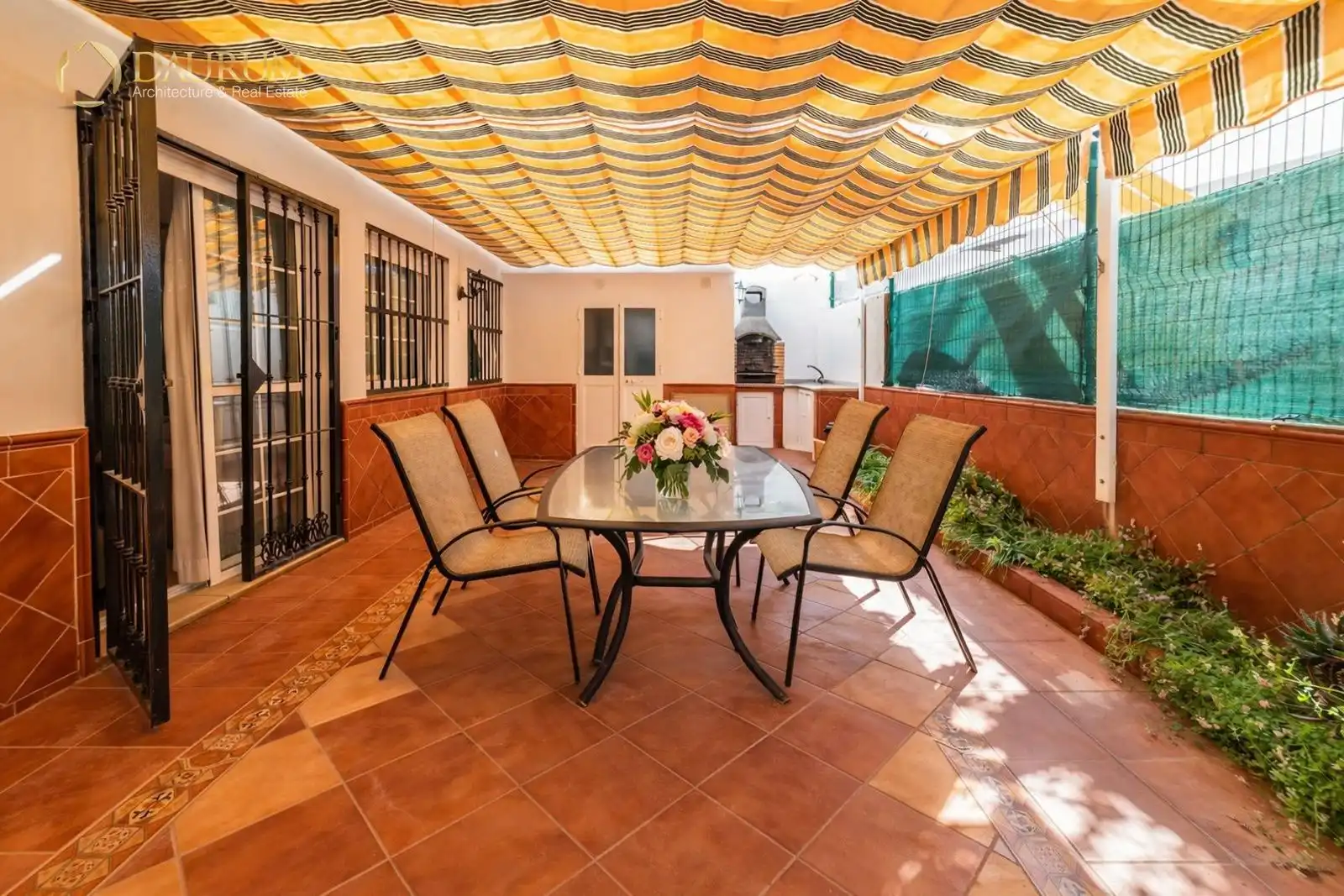 Terrasse von Wohnung zum Verkauf in Almonte mit Klimaanlage, Heizung und Terrasse