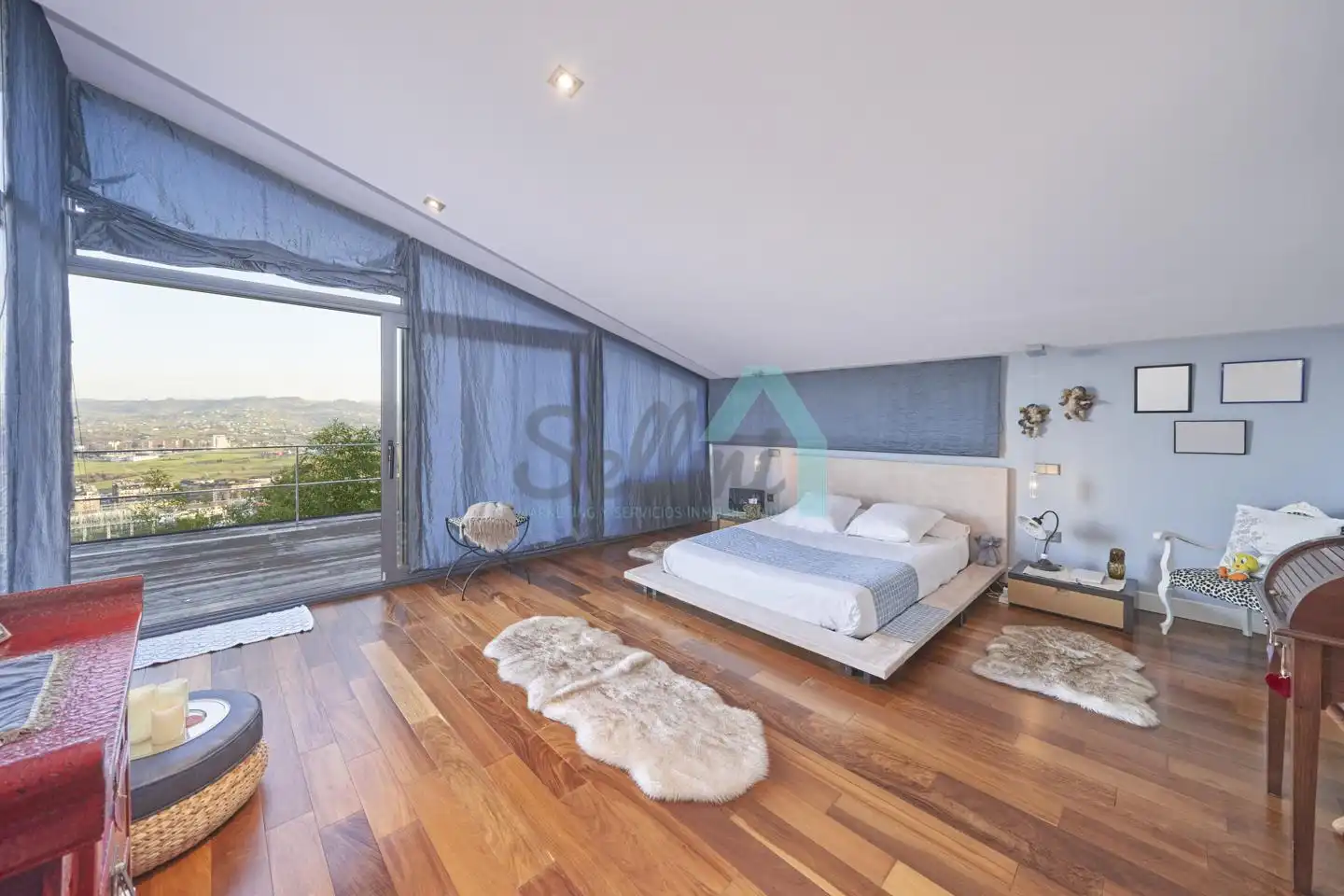 Bedroom of Houses for sale in Oviedo   with Air Conditioner, Heating and Private garden