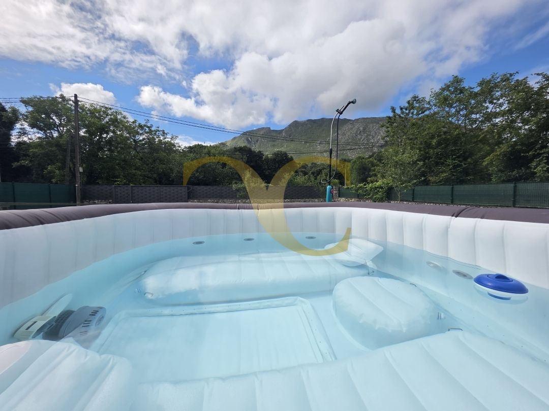Piscina de Casa o xalet en venda en Llanes amb Calefacció, Jardí privat i Terrassa