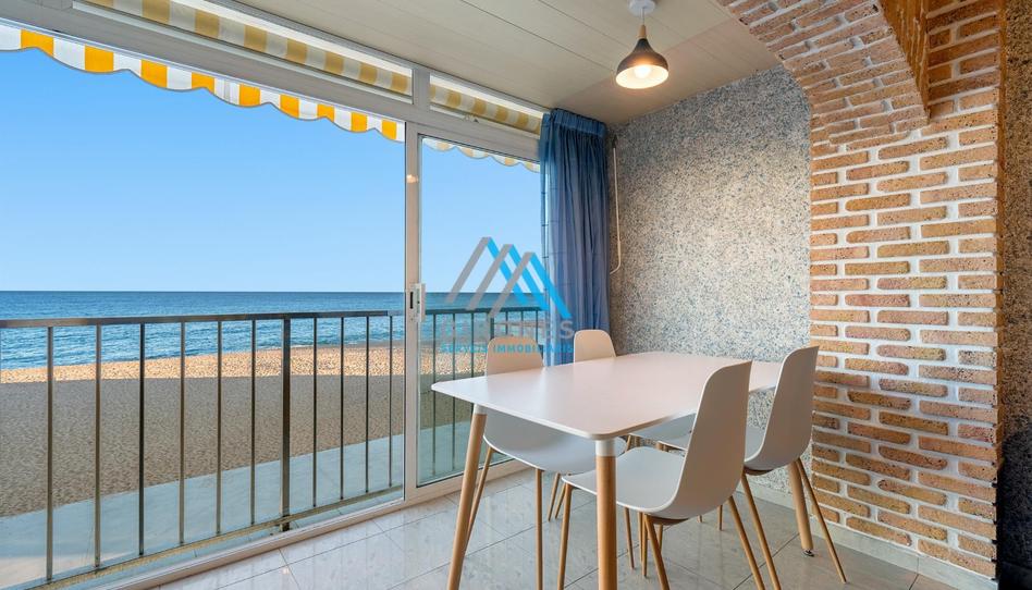Foto 1 de Apartament en venda a Passeig Maritim, 166, Centre - Platja, Girona