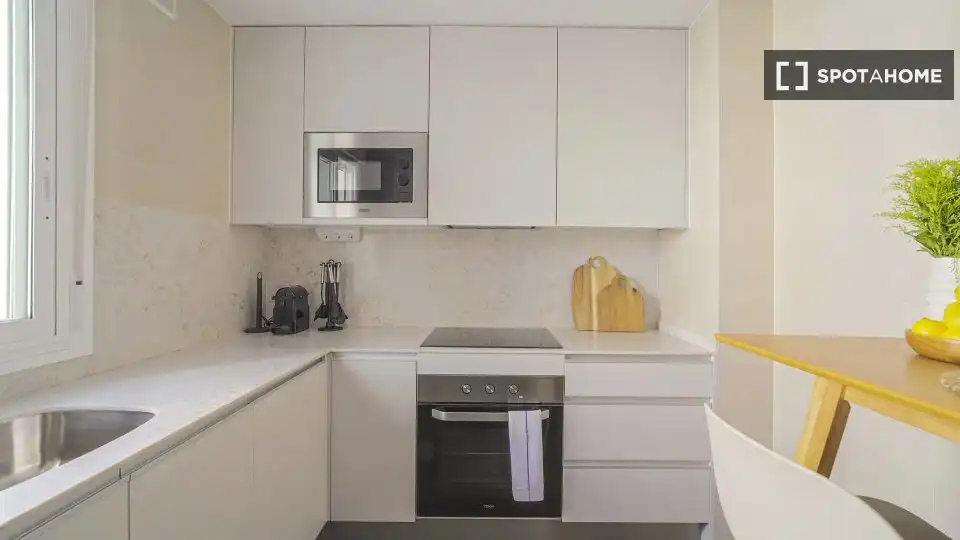 Appartamento con terrazza in affitto a Chamartín, imagen 15