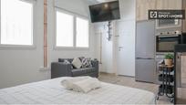 Bedroom of Flat to rent in  Madrid Capital  with Air Conditioner, Heating and Furnished