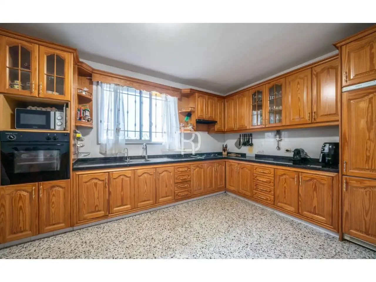Cuina de Casa o xalet en venda en Los Realejos amb Terrassa i Moblat