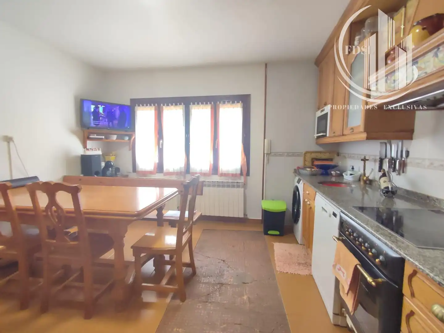 Cocina de Casa adosada en venta en Ojacastro con Terraza, Trastero y Amueblado