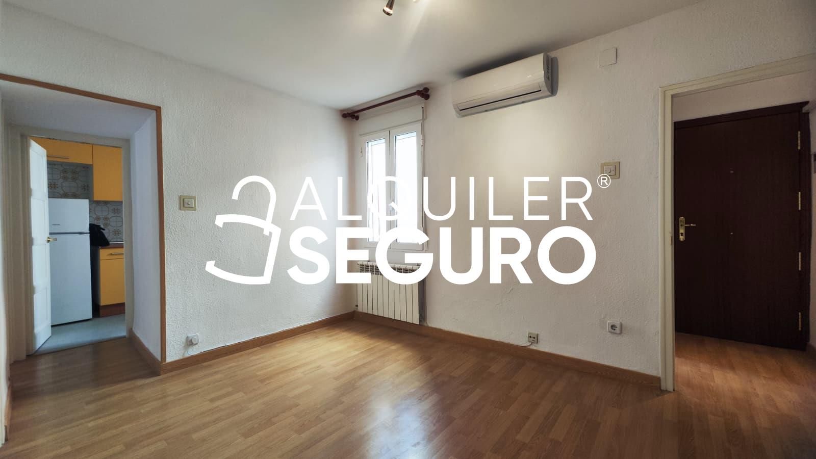 Habitación de Piso de alquiler en  Madrid Capital con Aire acondicionado y Calefacción