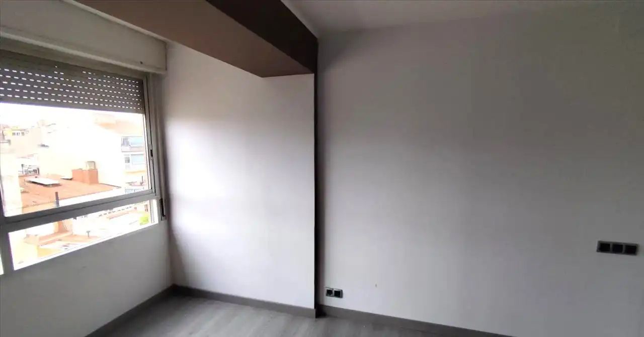 Habitación de Ático en venta en Terrassa con Parquet