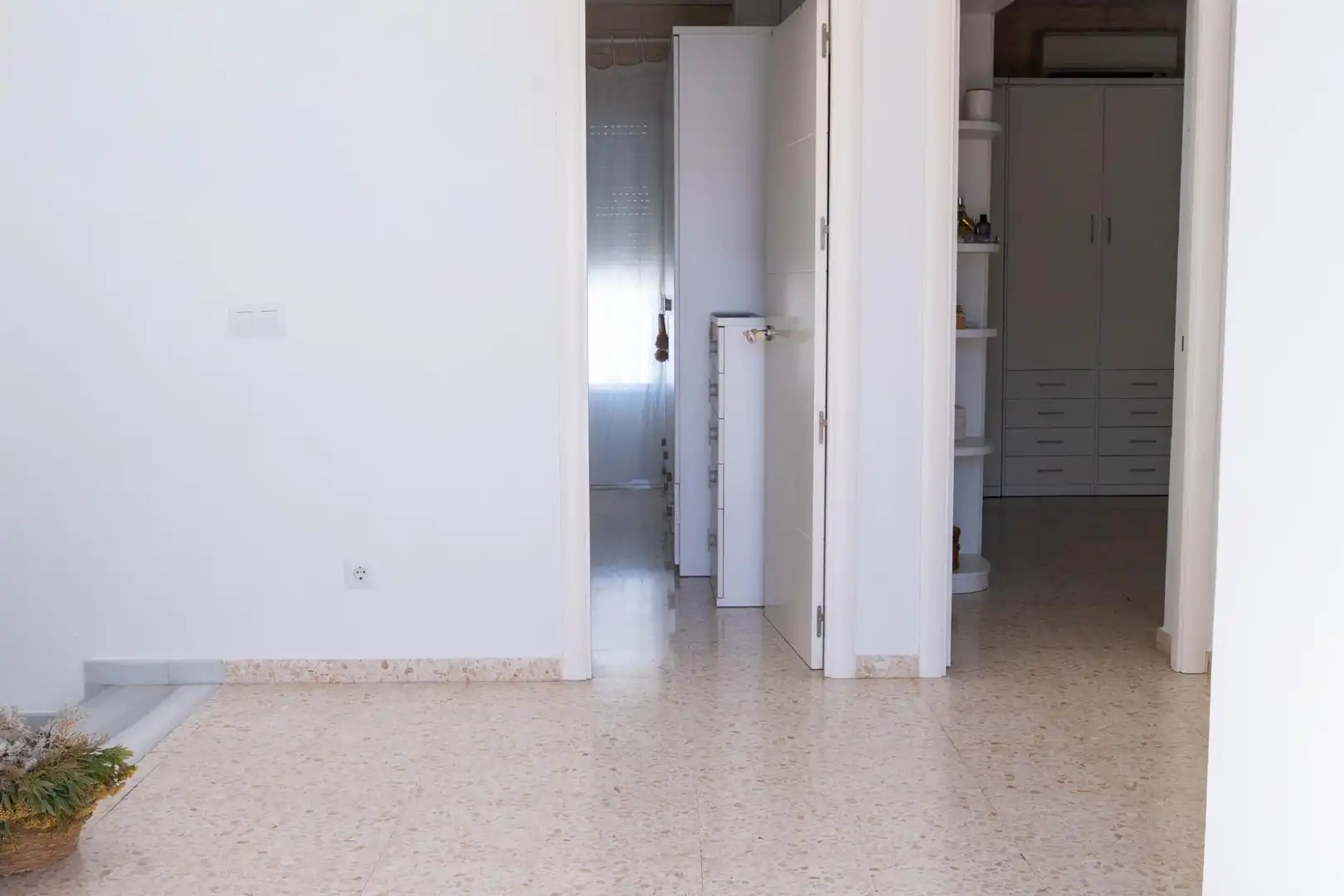 Houses for sale in Carrión de los Céspedes  with Air Conditioner and Heating