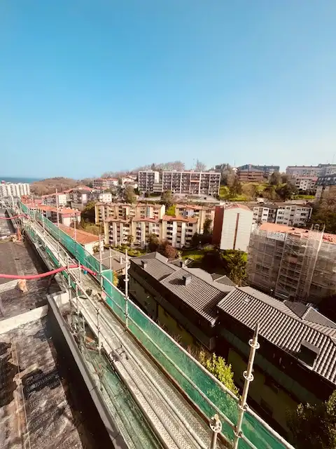 Exterior view of Flat for sale in Donostia - San Sebastián   with Furnished and Balcony