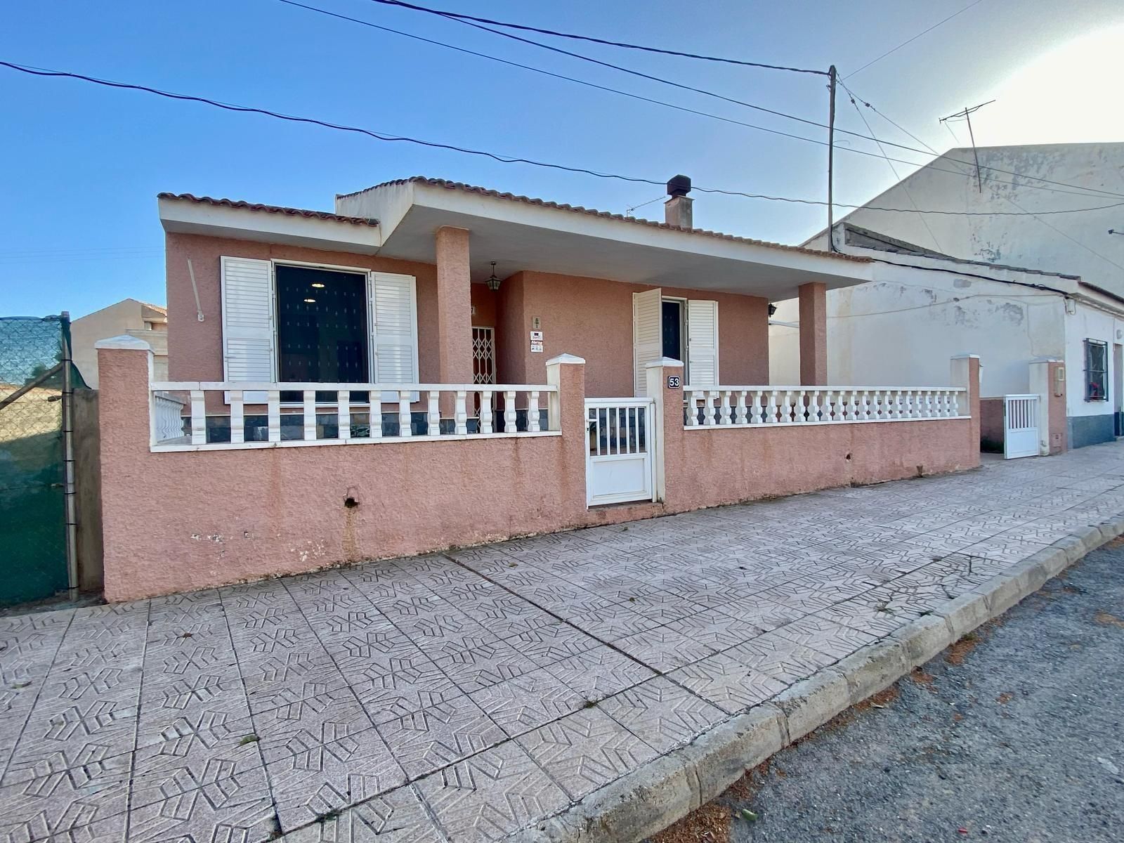 Vista exterior de Casa o xalet en venda en Fuente Álamo de Murcia amb Aire condicionat i Jardí privat