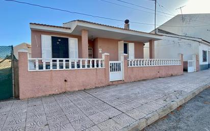 Vista exterior de Casa o xalet en venda en Fuente Álamo de Murcia amb Aire condicionat i Jardí privat