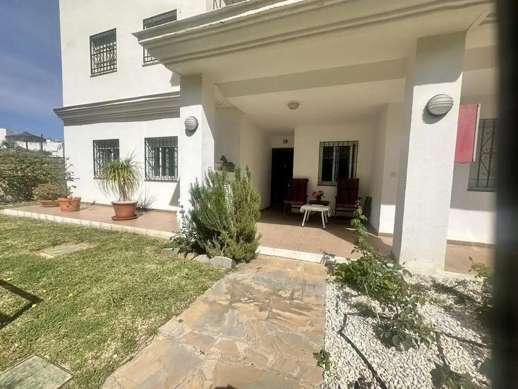 Außenansicht von Erdgeschoss zum Verkauf in Mijas mit Klimaanlage, Terrasse und Möbliert