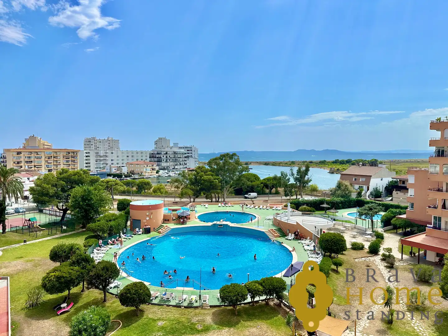 Studio avec piscine à vendre à Carrer Cap Llevant, imagen 9